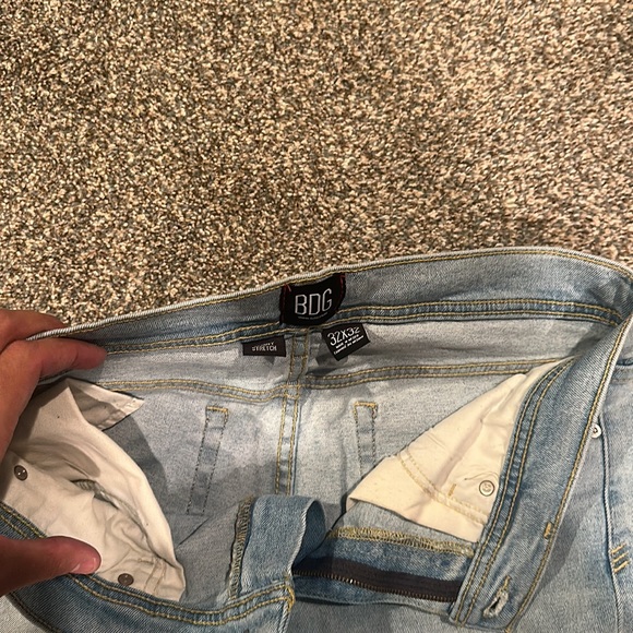 Distressed denim skinny fit - Picture 3 of 4